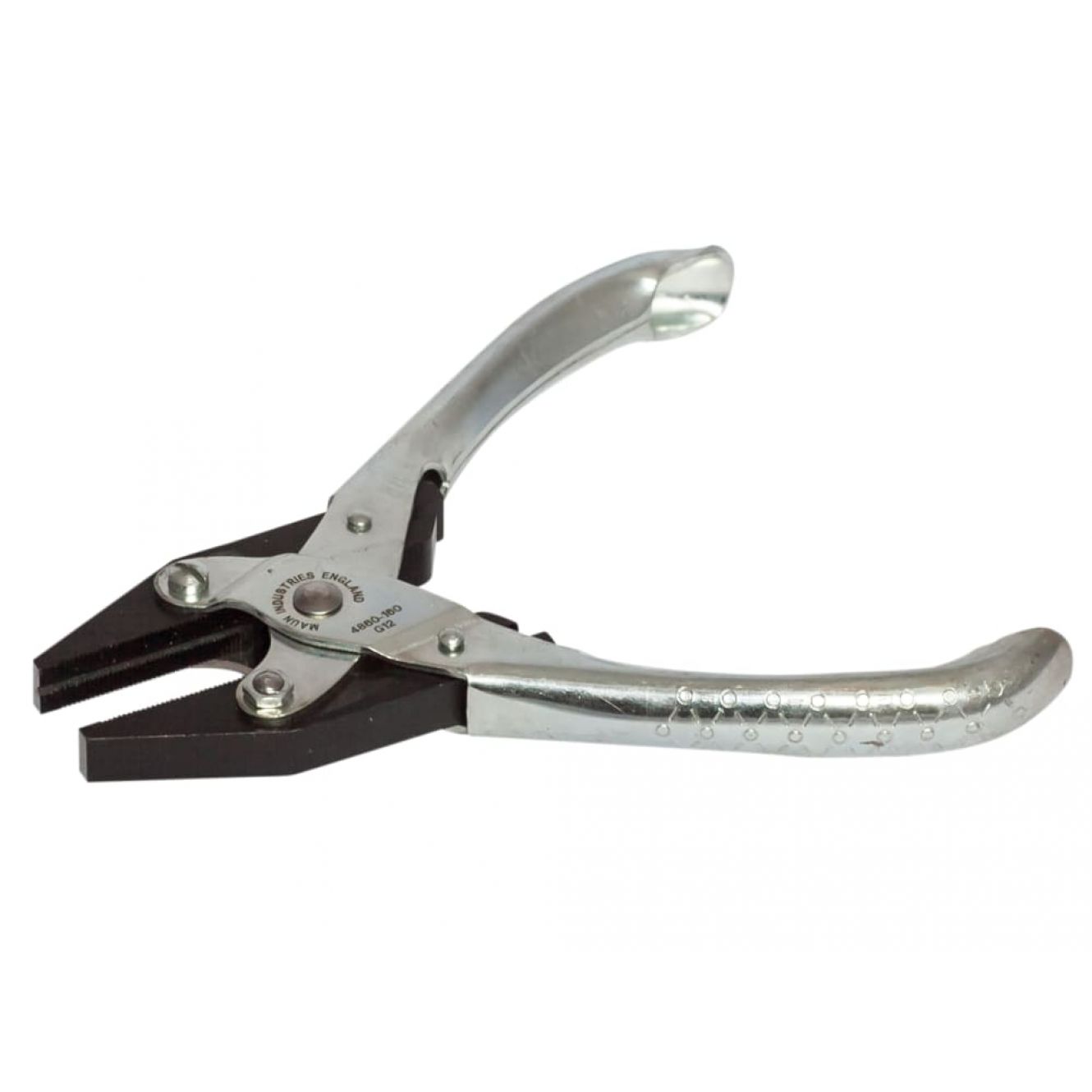 Flat Nose Pliers Serrated Jaw 160mm (6.1/4in) MAU4860160