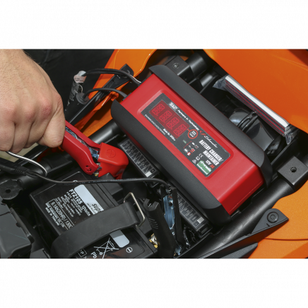 Schumacher® Intelligent Lithium Battery Charger/Maintainer 3Amp 12V SPI3S