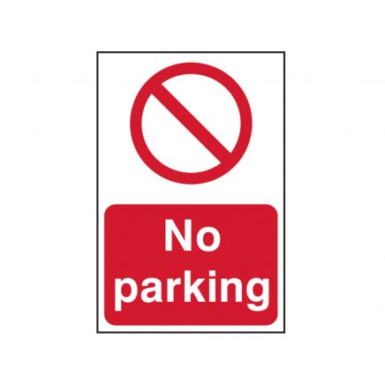No Parking - PVC 400 x 600mm SCA4051